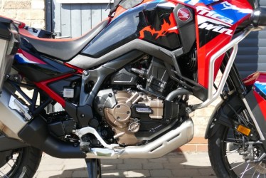 ajs040-1747322557