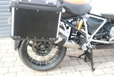 ktm2406015-1750833382