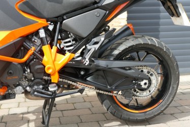 ktm2406034-1750834079