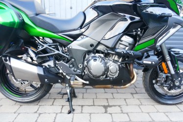 versys2701004-1738016847