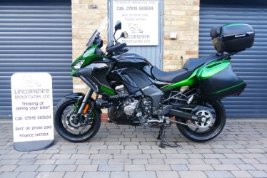 versys2701006-1738016847