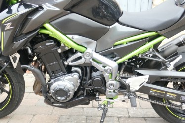 z0810057-1759923973