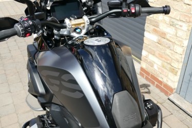 zrs2305035-1747996879