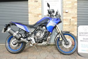 24 YAMAHA XT 700 TENERE