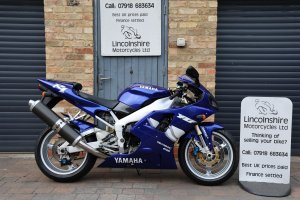 99 YAMAHA YZF R1