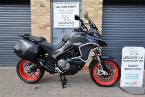 22 DUCATI MULTISTRADA V2S