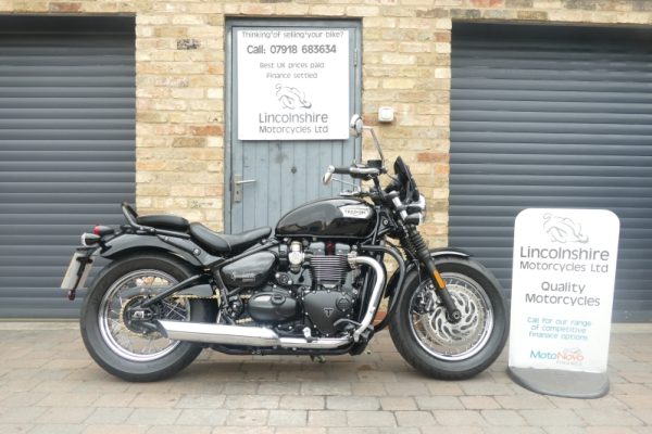 18 TRIUMPH BONNEVILLE SPEEDMASTER 1200