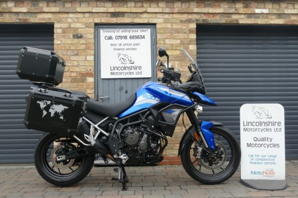 22 TRIUMPH TIGER 900 GT PRO