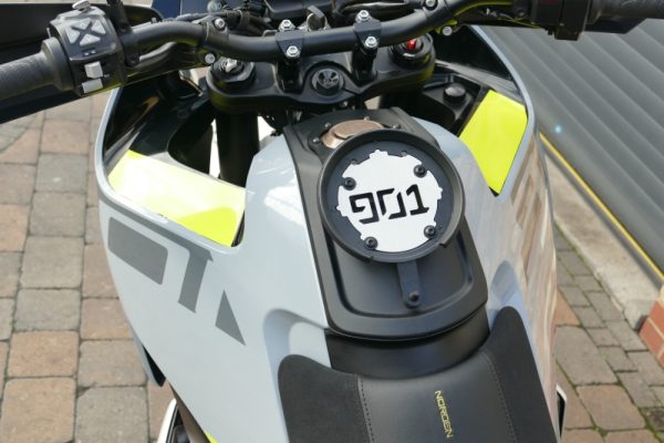 23 HUSQVARNA 901 NORDEN