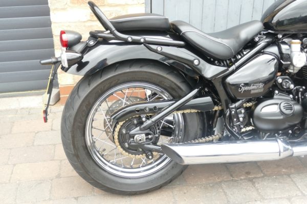 18 TRIUMPH BONNEVILLE SPEEDMASTER 1200