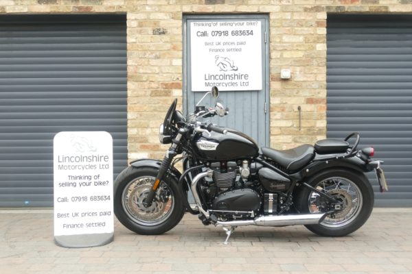 18 TRIUMPH BONNEVILLE SPEEDMASTER 1200